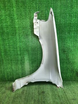 КРЫЛО НА NISSAN SUNNY B15