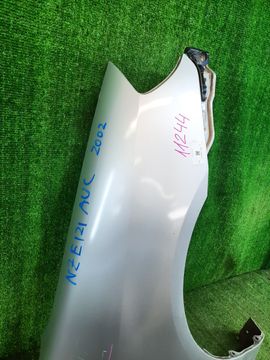 КРЫЛО НА TOYOTA COROLLA NZE121