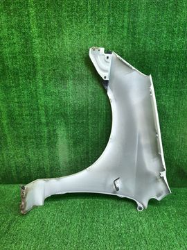 КРЫЛО НА HONDA STREAM RN1