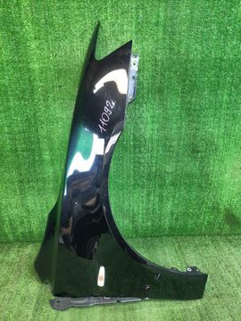 КРЫЛО НА MITSUBISHI GALANT FORTIS CY4A