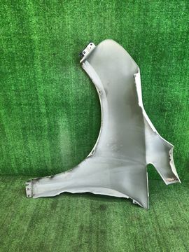 КРЫЛО НА MITSUBISHI GRANDIS NA4W