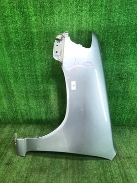 КРЫЛО НА NISSAN CUBE Z10