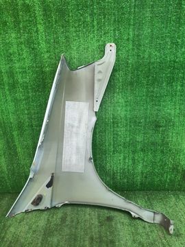 КРЫЛО НА NISSAN LIBERTY RM12