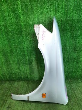 КРЫЛО НА TOYOTA VISTA SV50