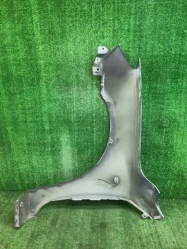 КРЫЛО НА MAZDA AXELA BK5P