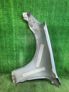 КРЫЛО НА NISSAN SKYLINE V35