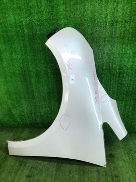 КРЫЛО НА MITSUBISHI GRANDIS NA4W