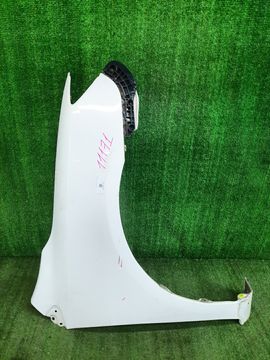 КРЫЛО НА TOYOTA COROLLA FIELDER ZRE142G