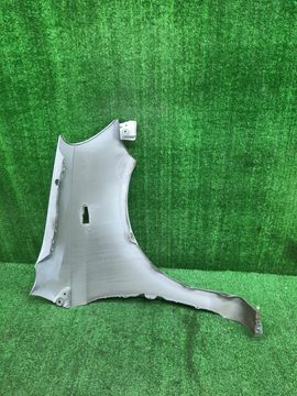 КРЫЛО НА TOYOTA VITZ SCP10