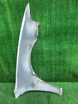 КРЫЛО НА MITSUBISHI LEGNUM EA3W