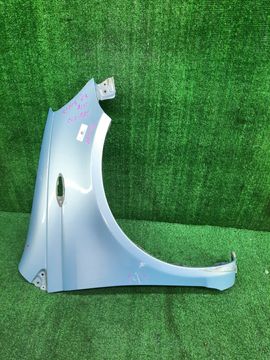 КРЫЛО НА TOYOTA VITZ SCP10