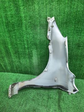 КРЫЛО НА MAZDA DEMIO DY3W