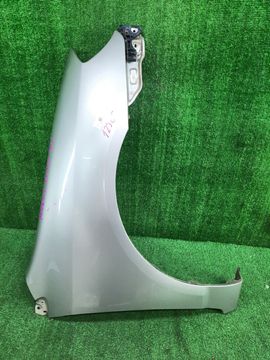 КРЫЛО НА TOYOTA COROLLA NZE121