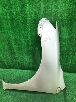 КРЫЛО НА TOYOTA COROLLA FIELDER NZE141G