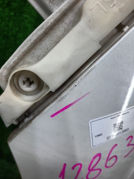 КРЫЛО НА TOYOTA ISIS ZNM10G