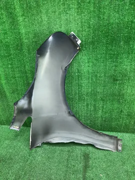 КРЫЛО НА MITSUBISHI GRANDIS NA4W