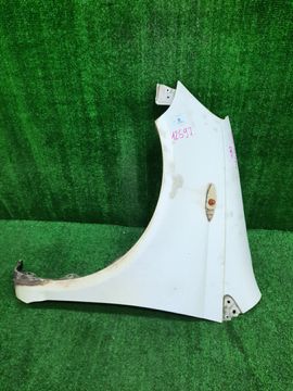 КРЫЛО НА TOYOTA VITZ SCP10