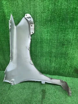 КРЫЛО НА TOYOTA COROLLA FIELDER NZE141G