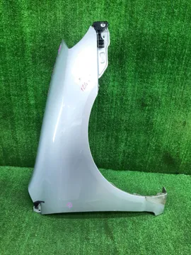 КРЫЛО НА TOYOTA COROLLA NZE121