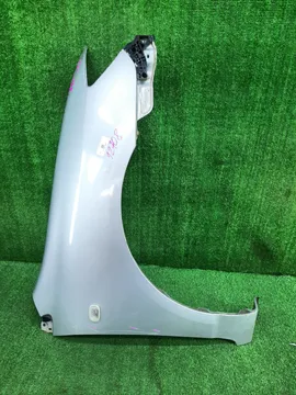 КРЫЛО НА TOYOTA COROLLA NZE121
