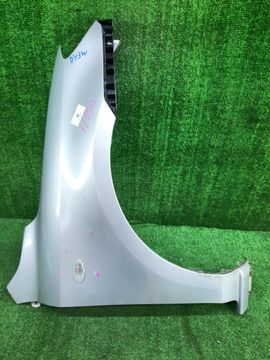 КРЫЛО НА MAZDA DEMIO DY3W