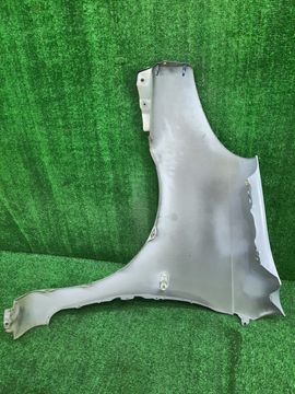 КРЫЛО НА TOYOTA FUNCARGO NCP20