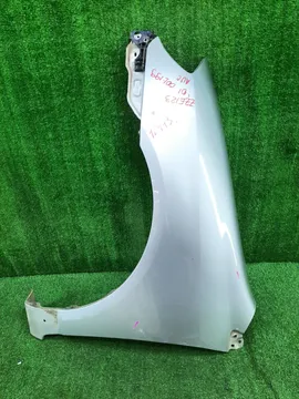КРЫЛО НА TOYOTA COROLLA NZE121