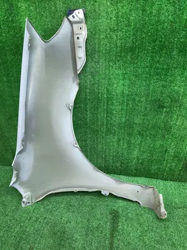 КРЫЛО НА TOYOTA COROLLA NZE121