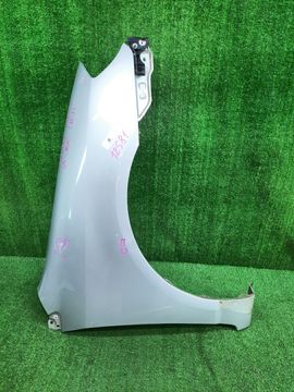 КРЫЛО НА TOYOTA COROLLA FIELDER NZE121G