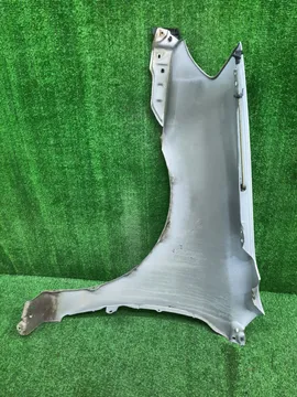 КРЫЛО НА TOYOTA ALLEX NZE121