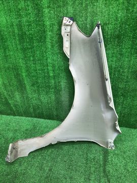 КРЫЛО НА TOYOTA COROLLA NZE121