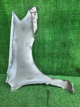 КРЫЛО НА TOYOTA COROLLA FIELDER NZE121G