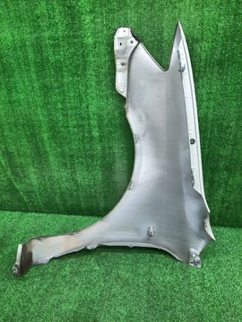 КРЫЛО НА TOYOTA COROLLA NZE121