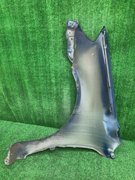 КРЫЛО НА TOYOTA COROLLA NZE121