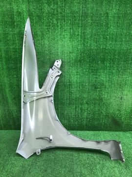 КРЫЛО НА HONDA STREAM RN8