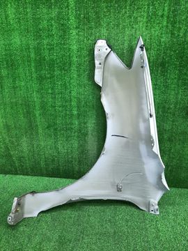 КРЫЛО НА TOYOTA COROLLA NZE121