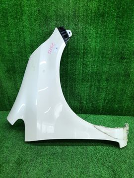 КРЫЛО НА HONDA FIT GD1