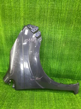 КРЫЛО НА TOYOTA SPADE NCP141