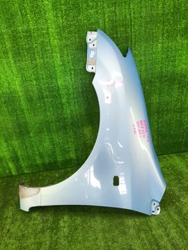 КРЫЛО НА TOYOTA COROLLA RUNX NZE124