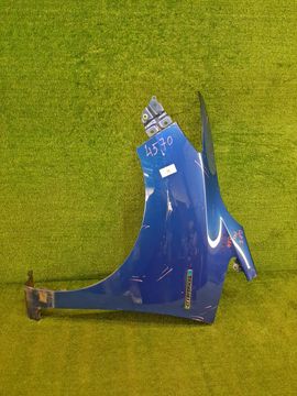 КРЫЛО НА HONDA FIT GP5