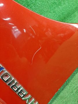 КРЫЛО НА TOYOTA PRIUS ZVW30