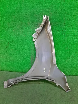 КРЫЛО НА NISSAN JUKE YF15