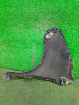 КРЫЛО НА TOYOTA SPADE NCP141