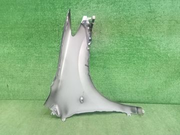 КРЫЛО НА MAZDA MPV LW3W