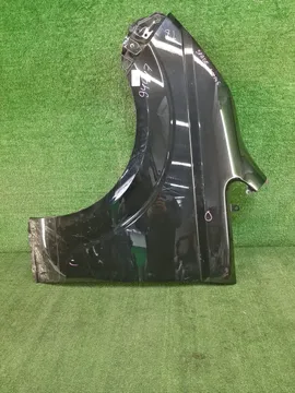 КРЫЛО НА TOYOTA SPADE NCP141