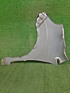 КРЫЛО НА TOYOTA PORTE NCP141