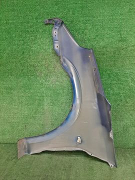 КРЫЛО НА TOYOTA OPA ZCT10