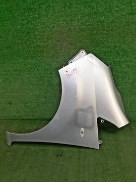 КРЫЛО НА NISSAN NV200 M20