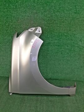 КРЫЛО НА TOYOTA BB QNC21