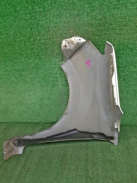 КРЫЛО НА TOYOTA BB QNC21